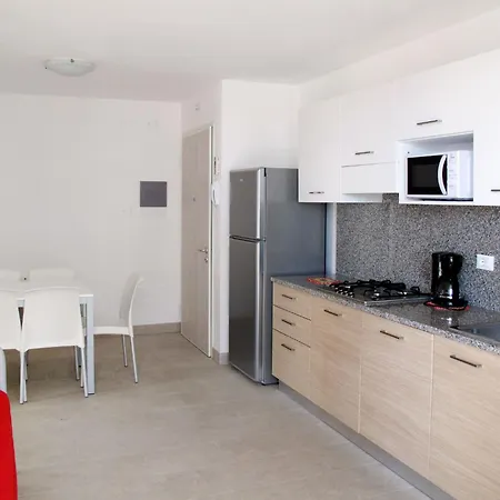 Fiore-8 By Interhome